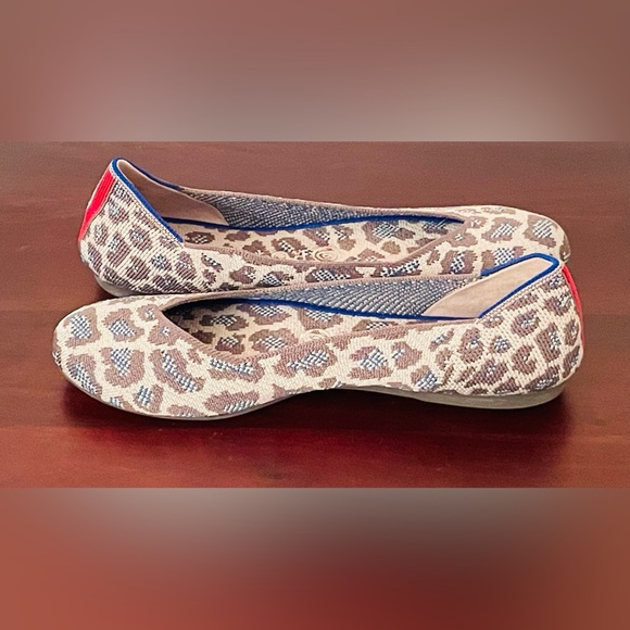 Rothy's Gray Spotted Flat Round Toe Slip On Shoes Ballet Flats Size 8 In EUC - Picture 5 of 9